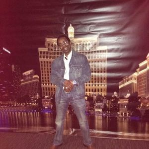 Meet your Posher, Johnnie